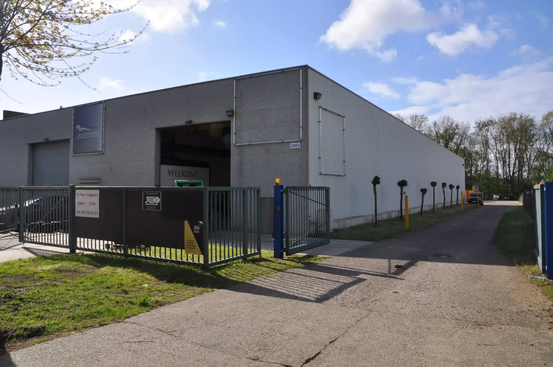 OPSLAGLOODS VAN +-313,6 M² &nbsp;OP &nbsp;EEN CENTRALE LOCATIE IN ZONHOVEN foto 4