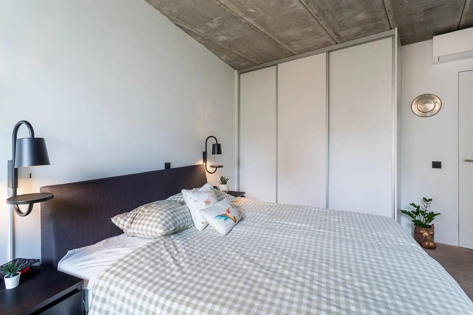 Energiezuinig 3-slaapkamerapp. nabij Centraal Station foto 19