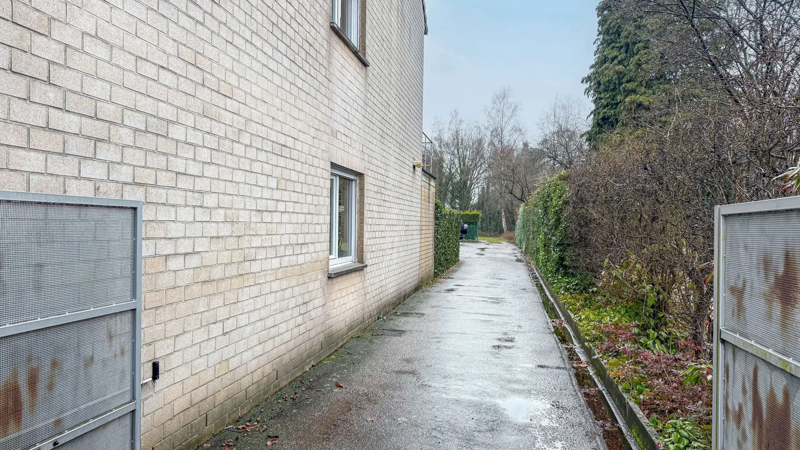 Gezellig duplex appartement met terras en garagebox in HZ! foto 28