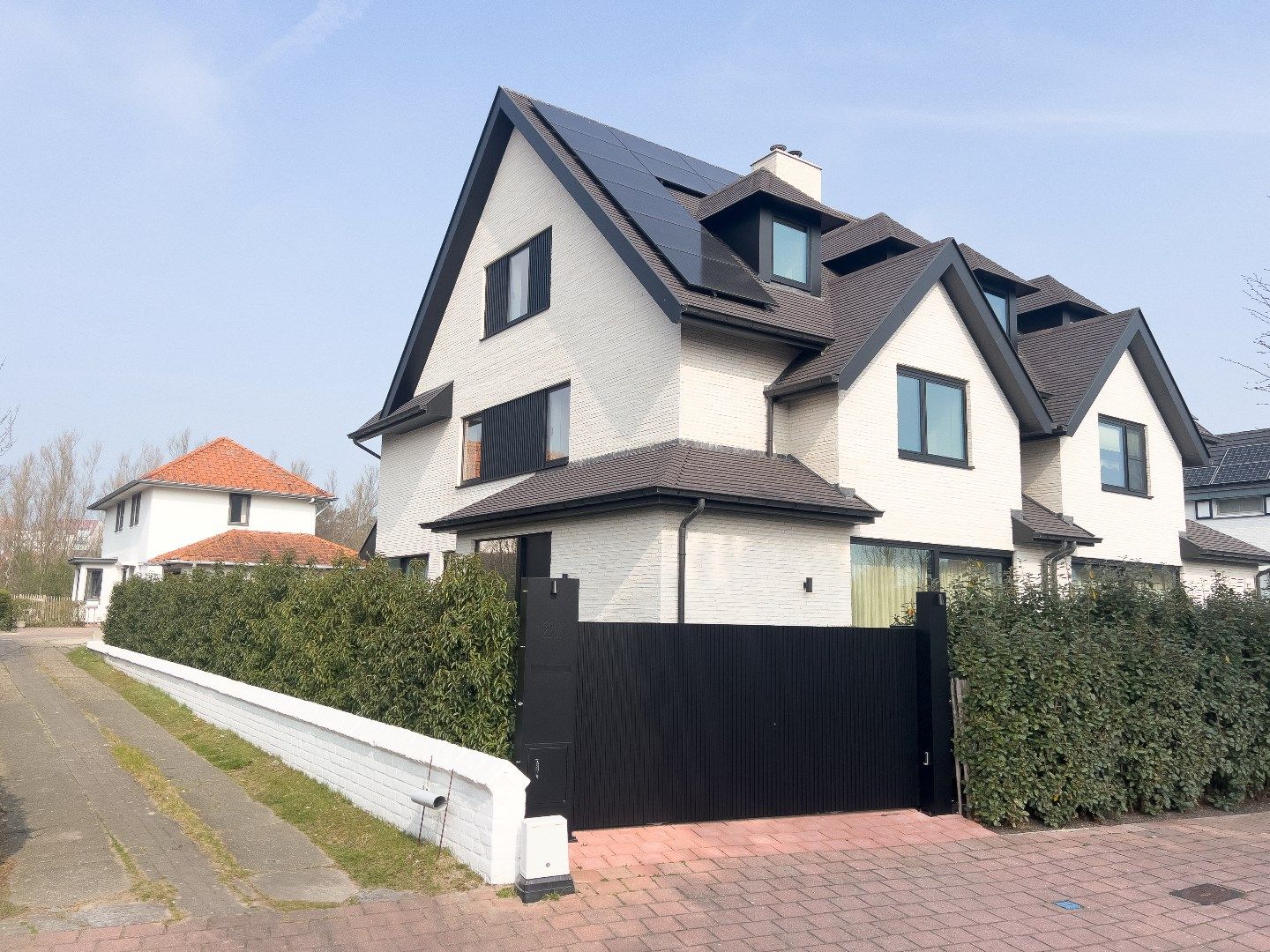 Nieuwbouw koppelvilla dichtbij het centrum van Knokke en op wandelafstand van het strand foto 27