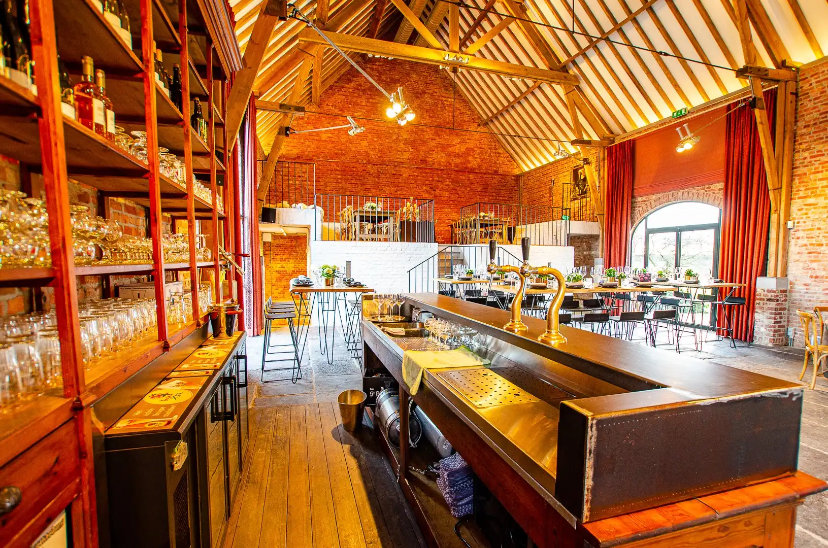 Instapklare hoeve met feestzaal en horeca vergunning foto 15