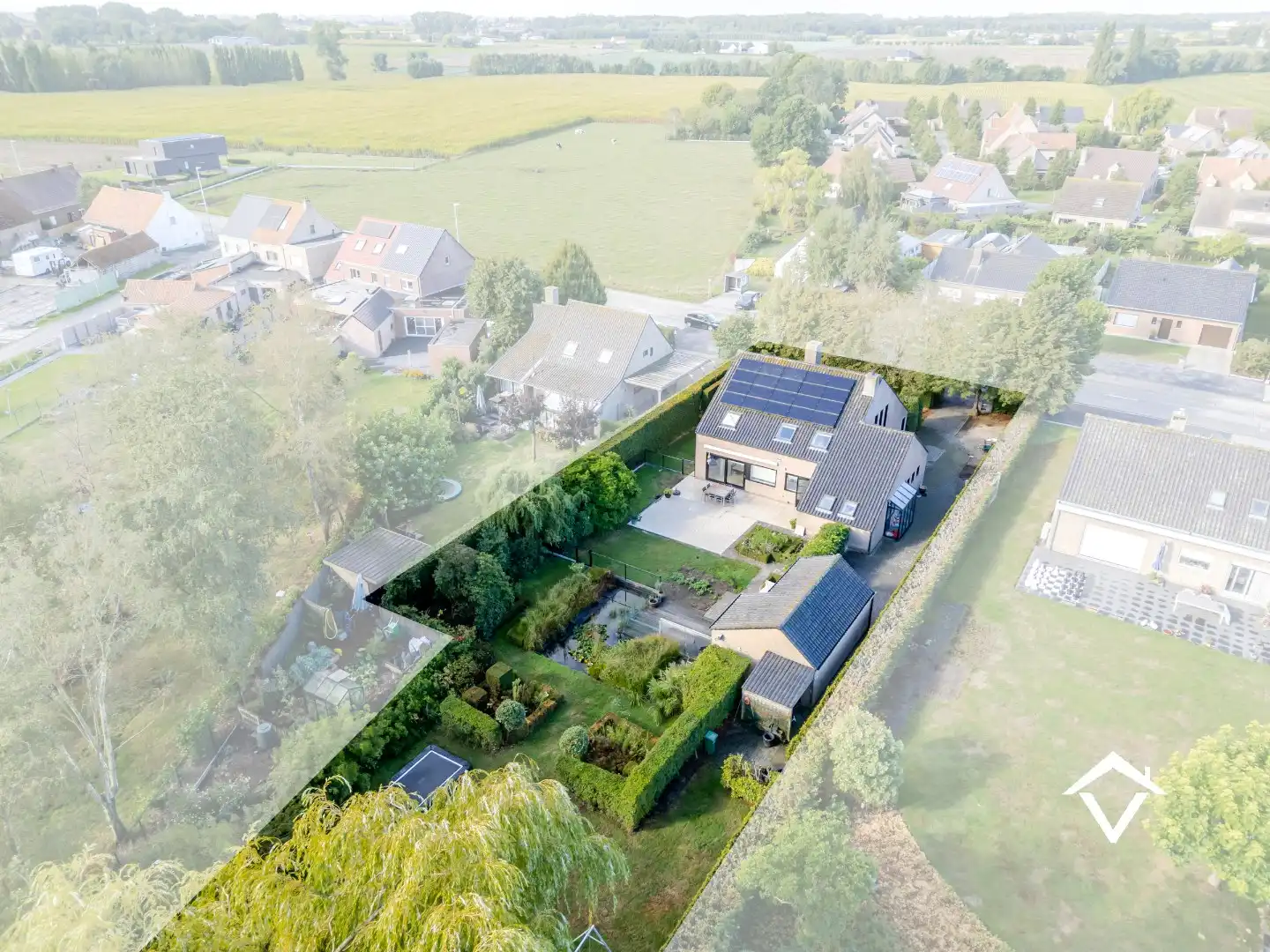 Instapklare woning met 6 slaapkamers op een topligging te Koekelare  foto 34