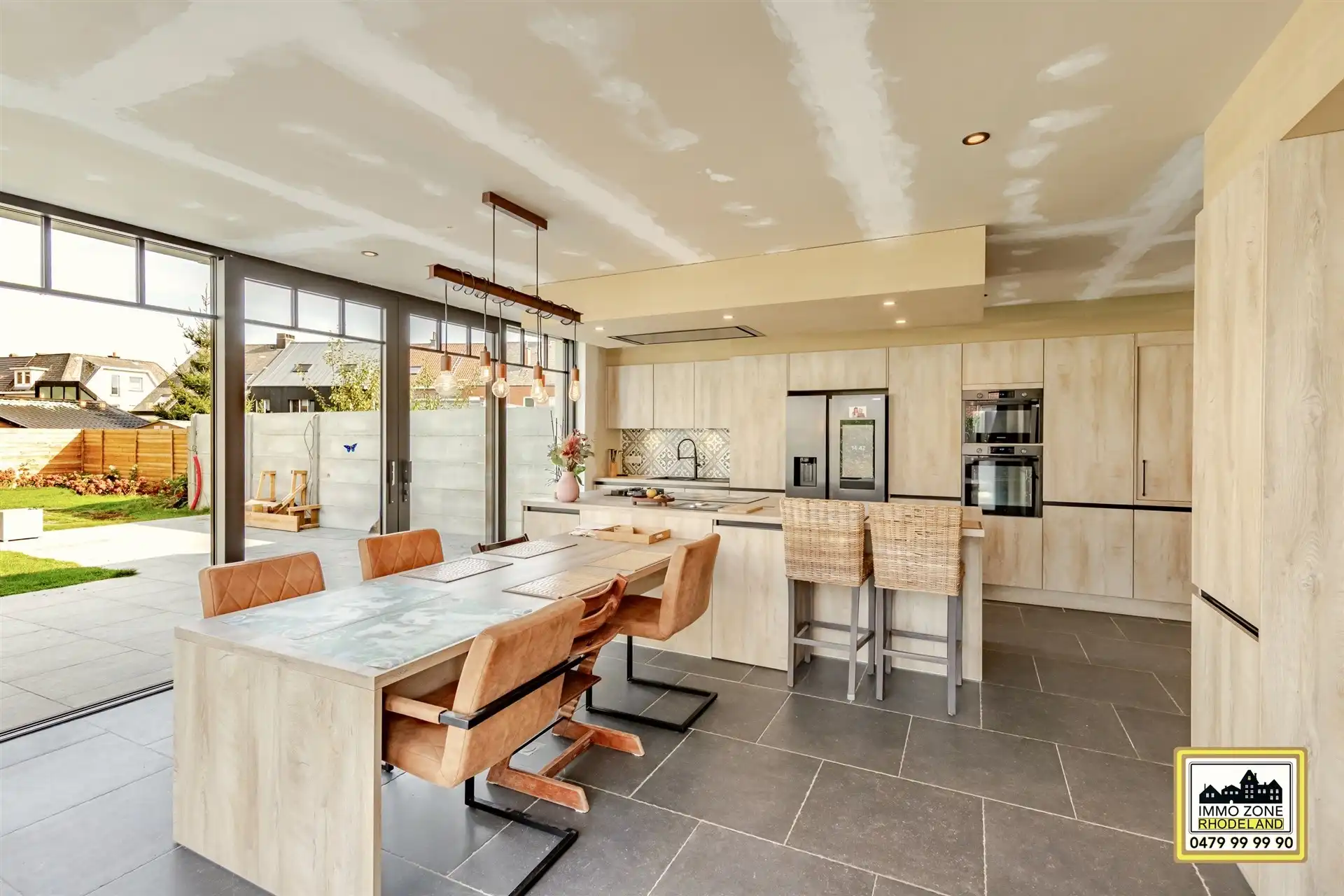 Knappe verder af te werken woning met 3 slpks en mooie tuin foto 10