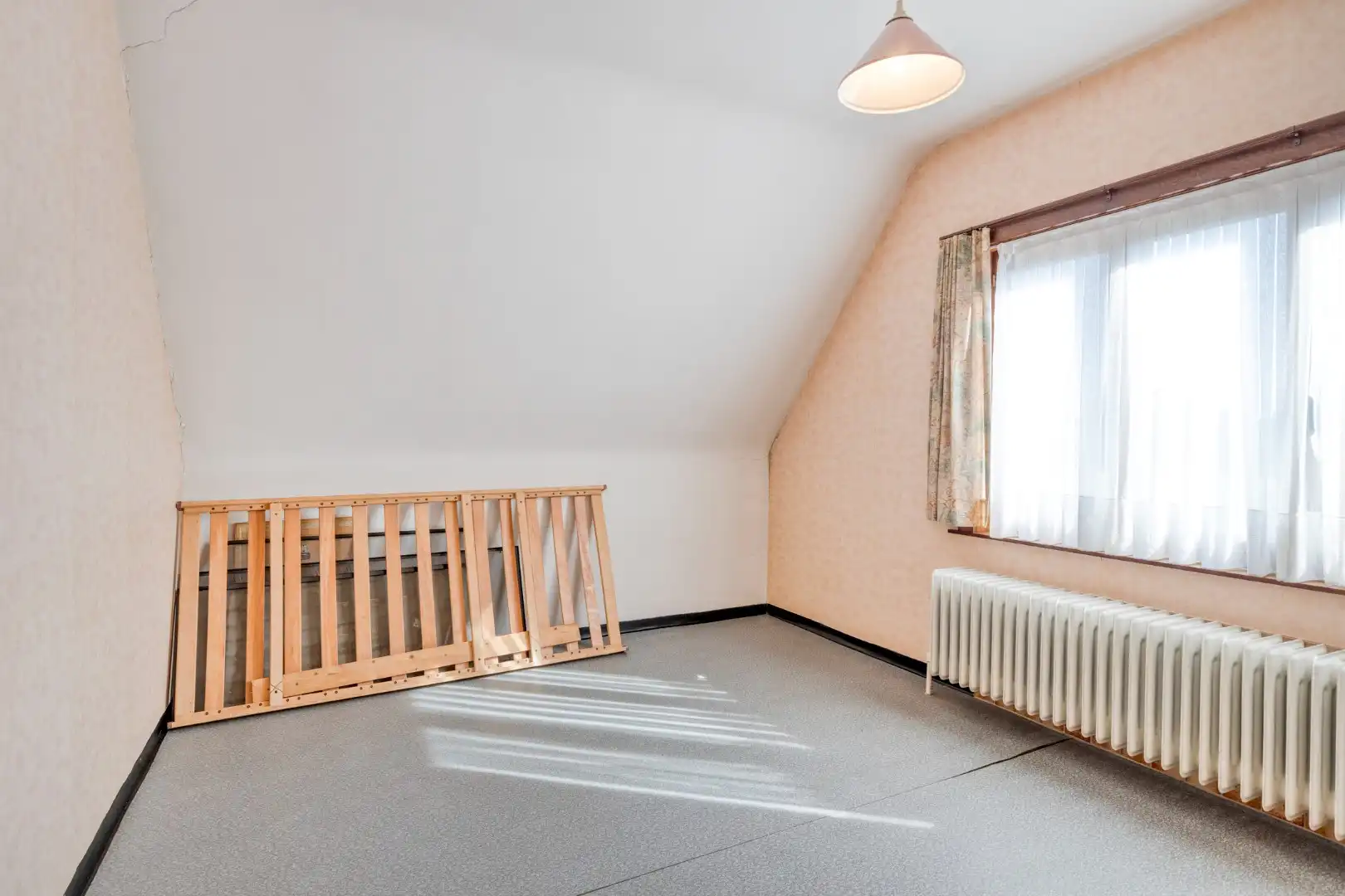 Op te frissen woning met 4 slpks, op een zonnig perceel van 1.506 m² in Mol-Achterbos !  foto 17