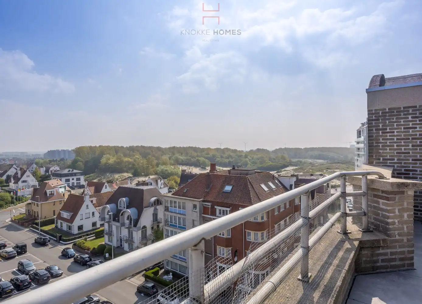 Ruim en lichtrijk appartement vlakbij het strand van Duinbergen foto 2