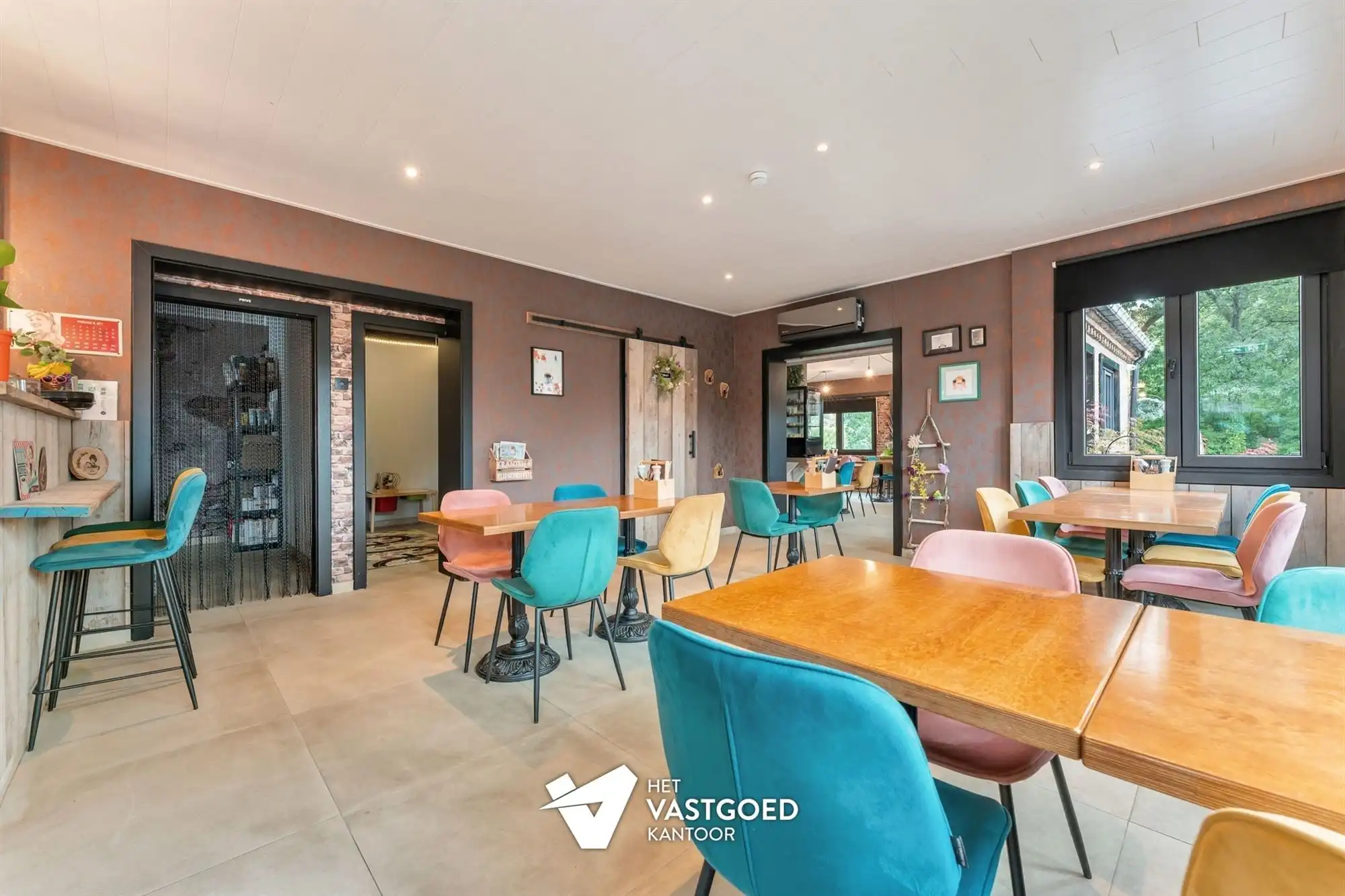 ZEER RUIME, ENERGIEZUINIGE WONING MET ENORM VEEL MOGELIJKHEDEN OP 5320M²! foto 27