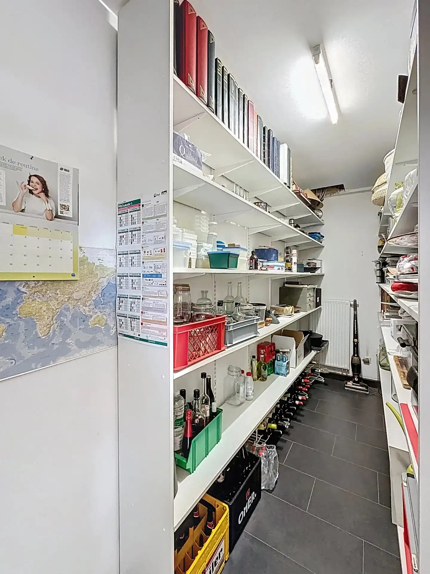 Zeer ruim en luxueus appartement met 2 slaapkamers, terras, tuin en overdekte staanplaats. foto 14