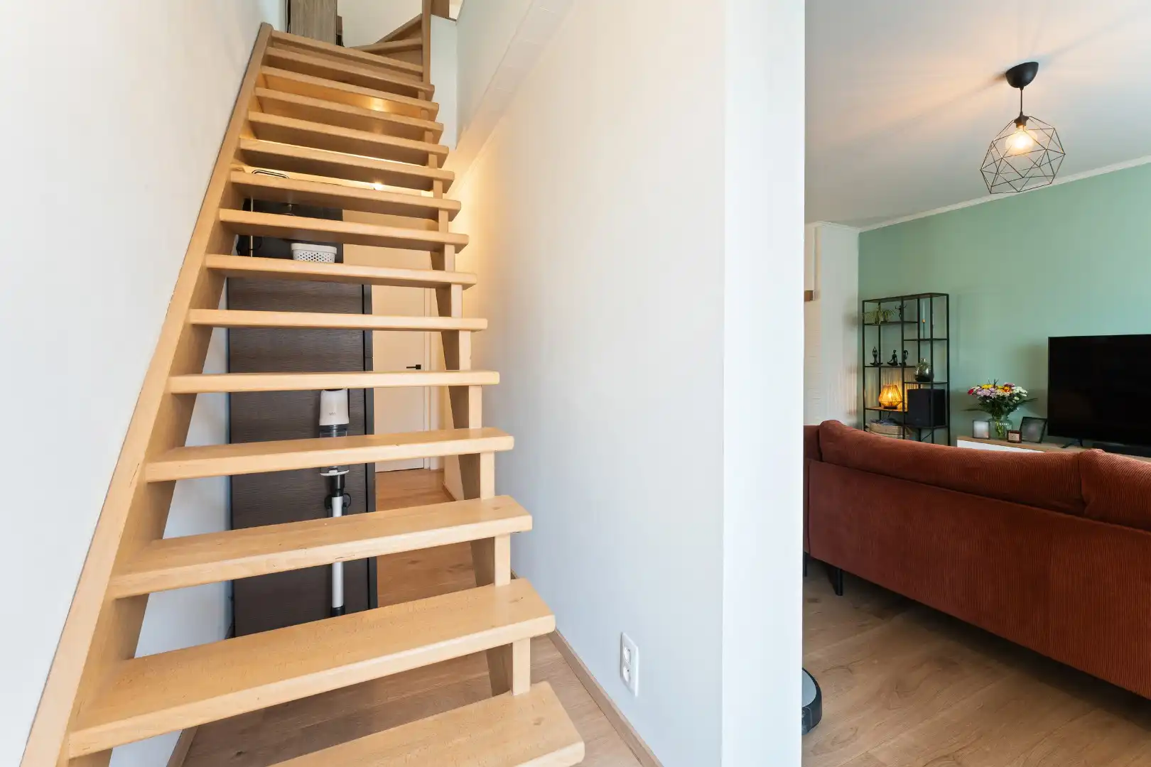 Halfopen bebouwing met tuin op ruim perceel van 806 m² te koop in Nevele foto 9