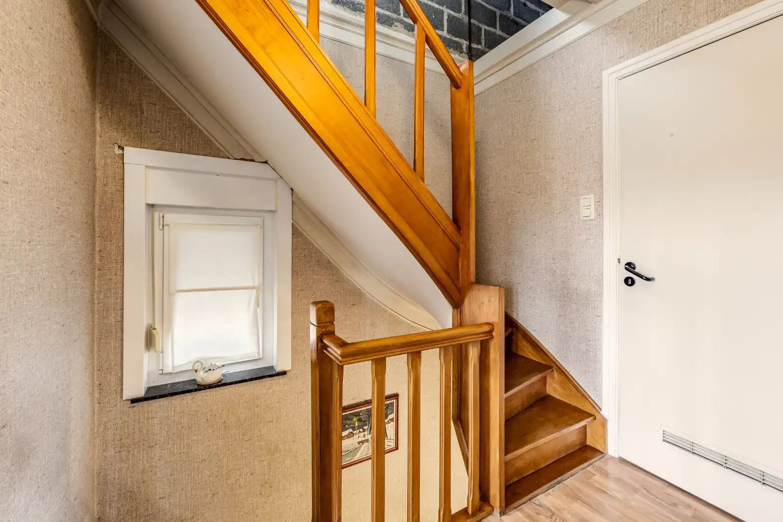 Woning met veel mogelijkheden op rustige locatie foto 13