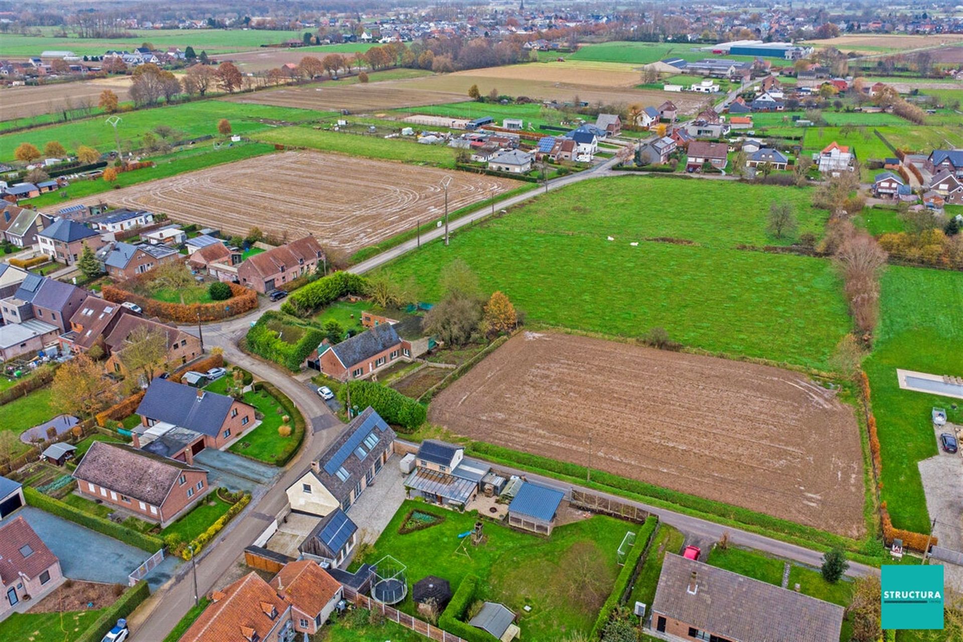 Hoeve met landbouwgrond in het groene Merchtem

. foto 14