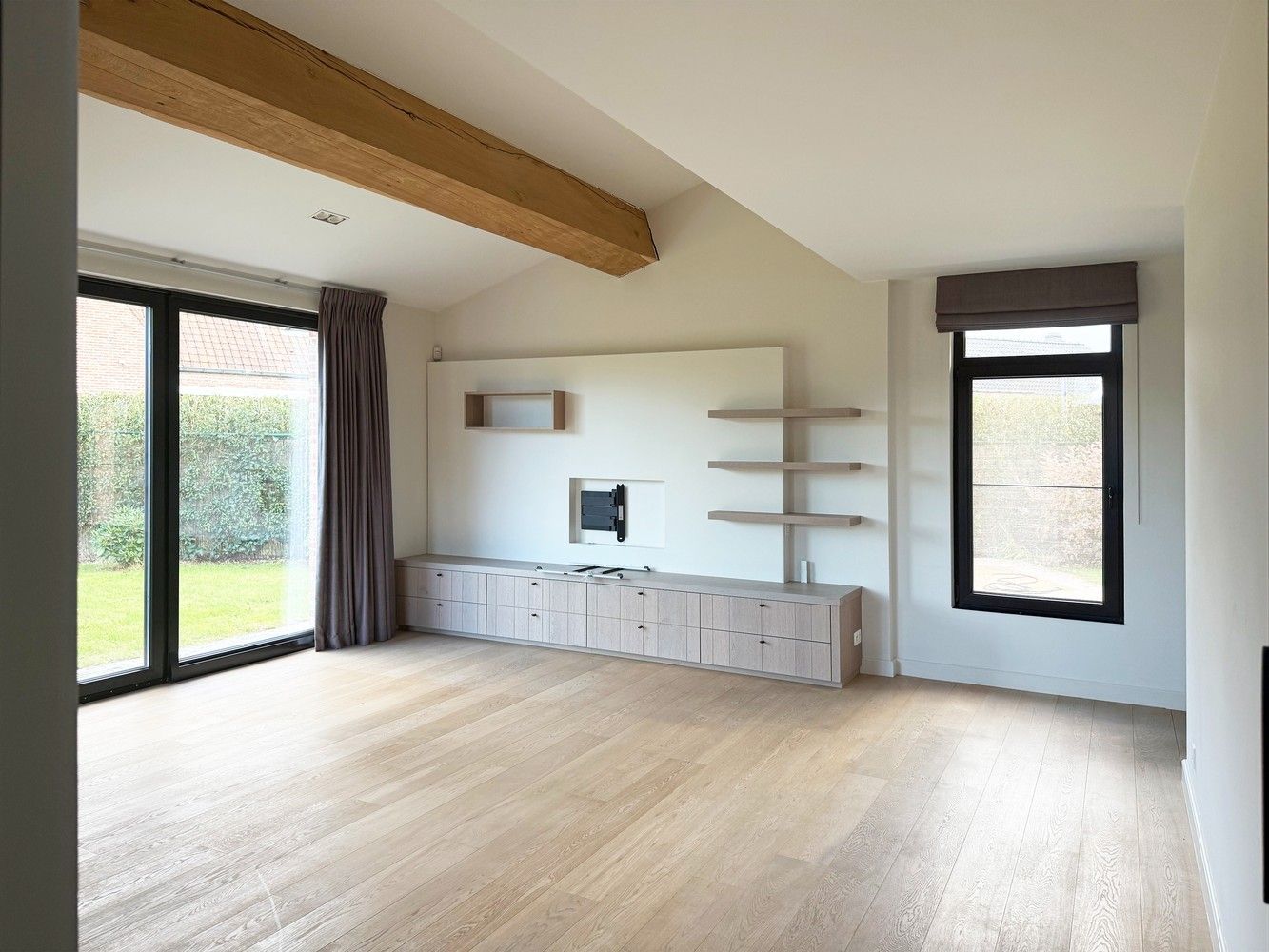 Stijlvolle villa met ruime tuin te huur op toplocatie nabij Lier foto 3