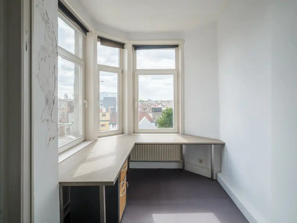 Unieke herenwoning met tuin en garage in neorococostijl nabij Gent-Sint-Pieters foto 21