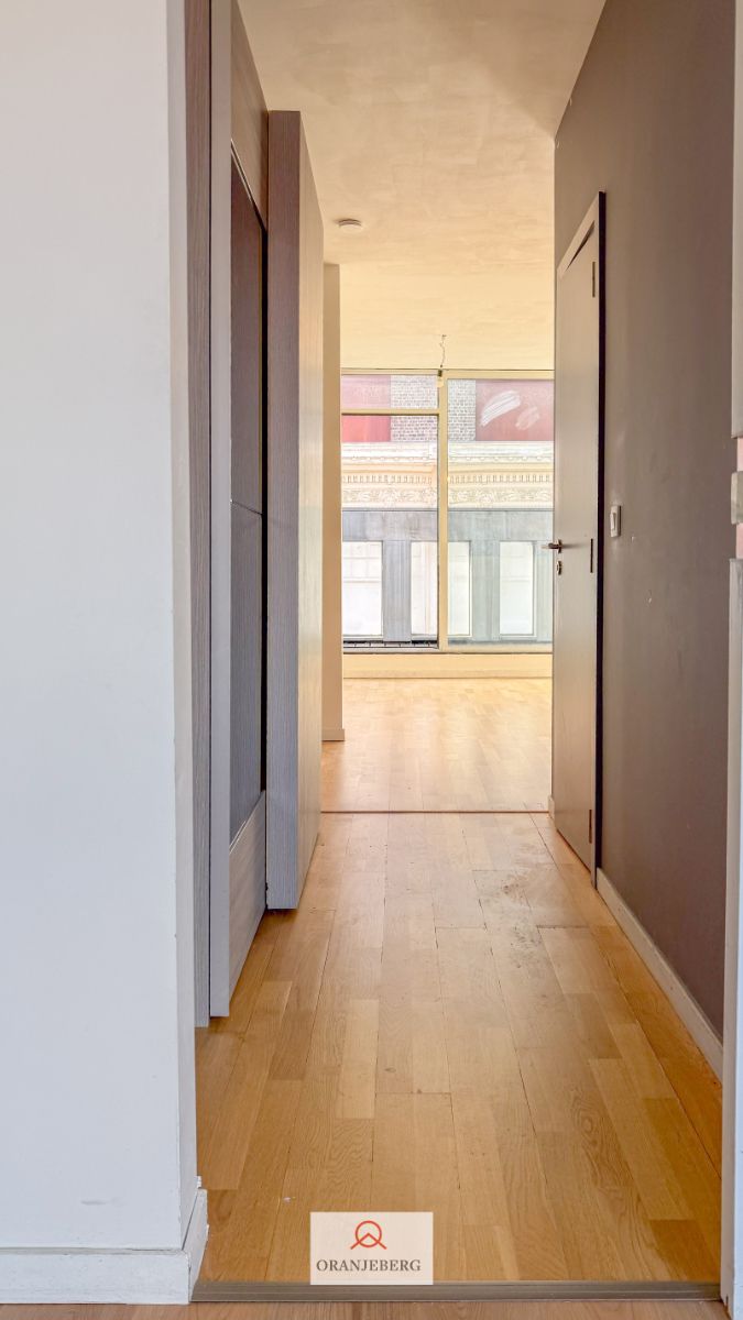 Duplex appartement met 2 terrassen vlakbij Kouter foto 29