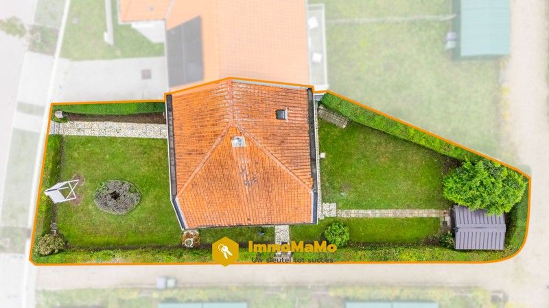 Te renoveren woonst in een rustige wijk te koop in Moerbeke foto 21