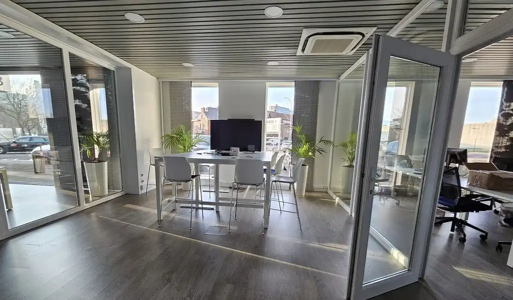 Kantoren te huur aan klaverblad in Gent foto 6