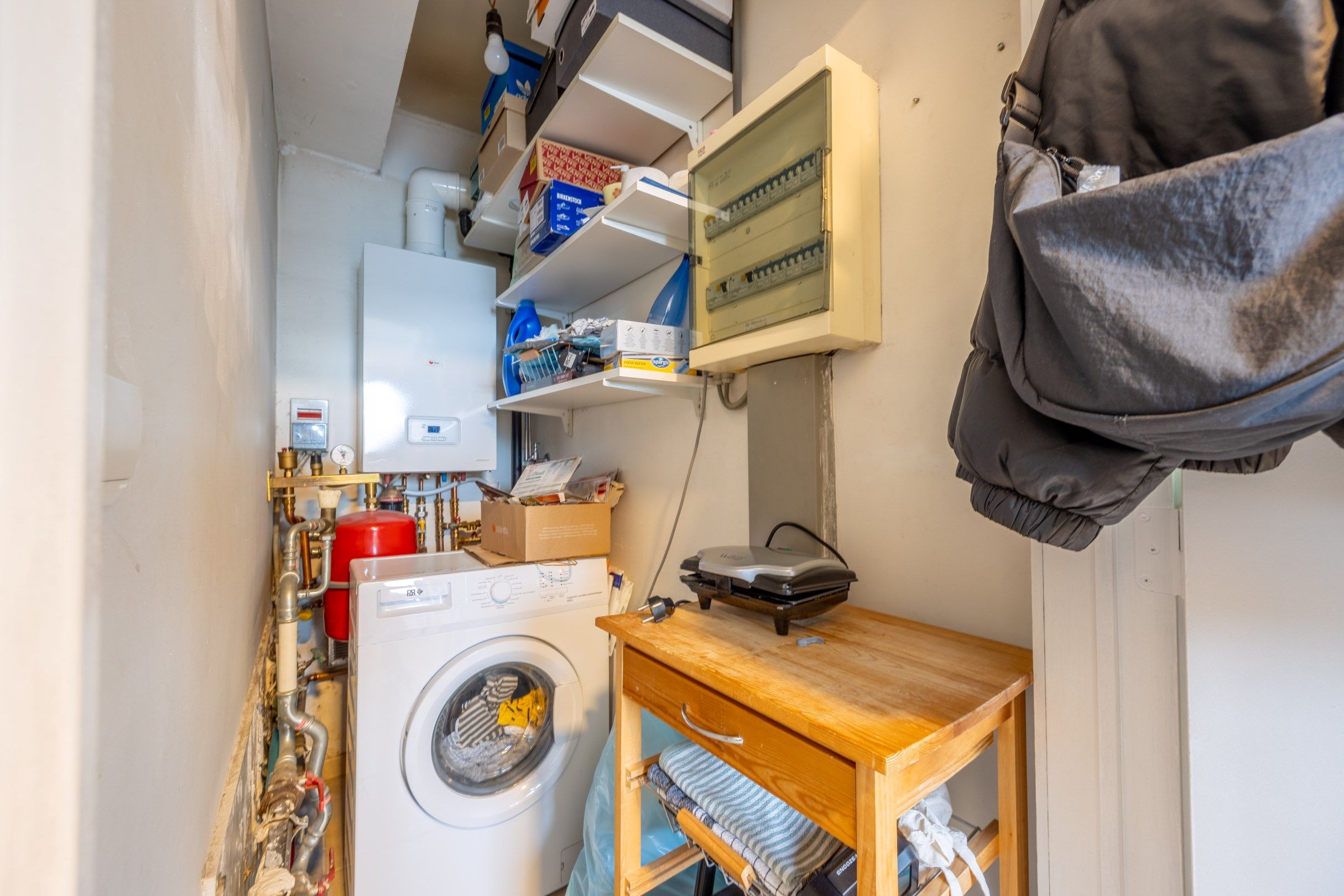 CHARMANT TWEESLAAPKAMER APPARTEMENT MET GARAGE foto 7