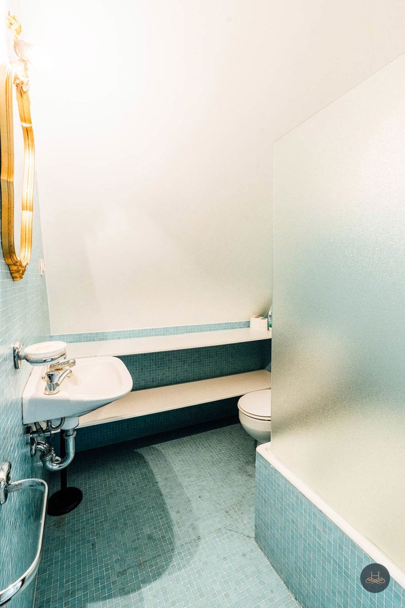 Zéér ruime gezinswoning met karakter en potentieel met tuin foto 20