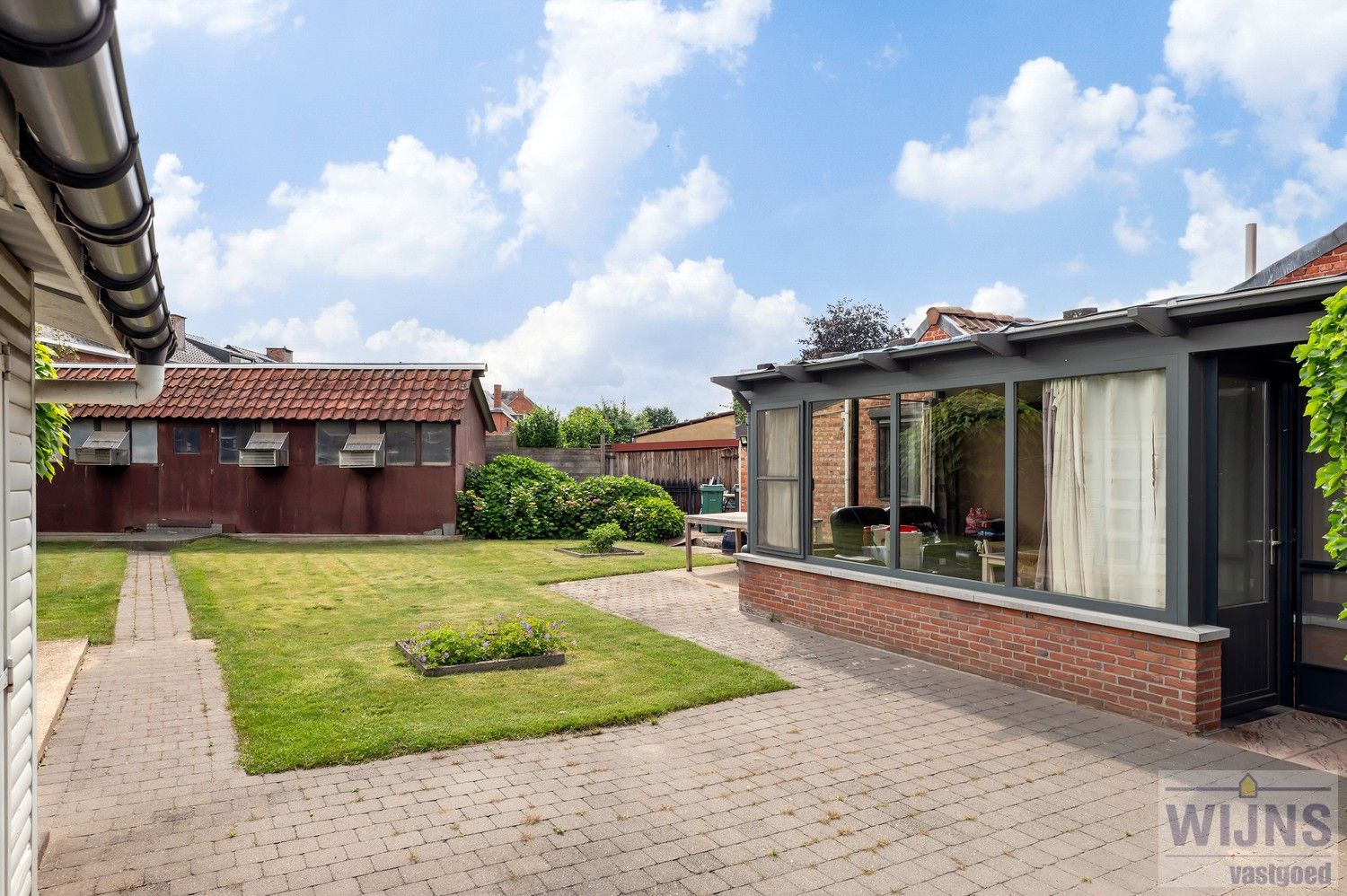Mooi onderhouden woning met 2 slpkm foto 20