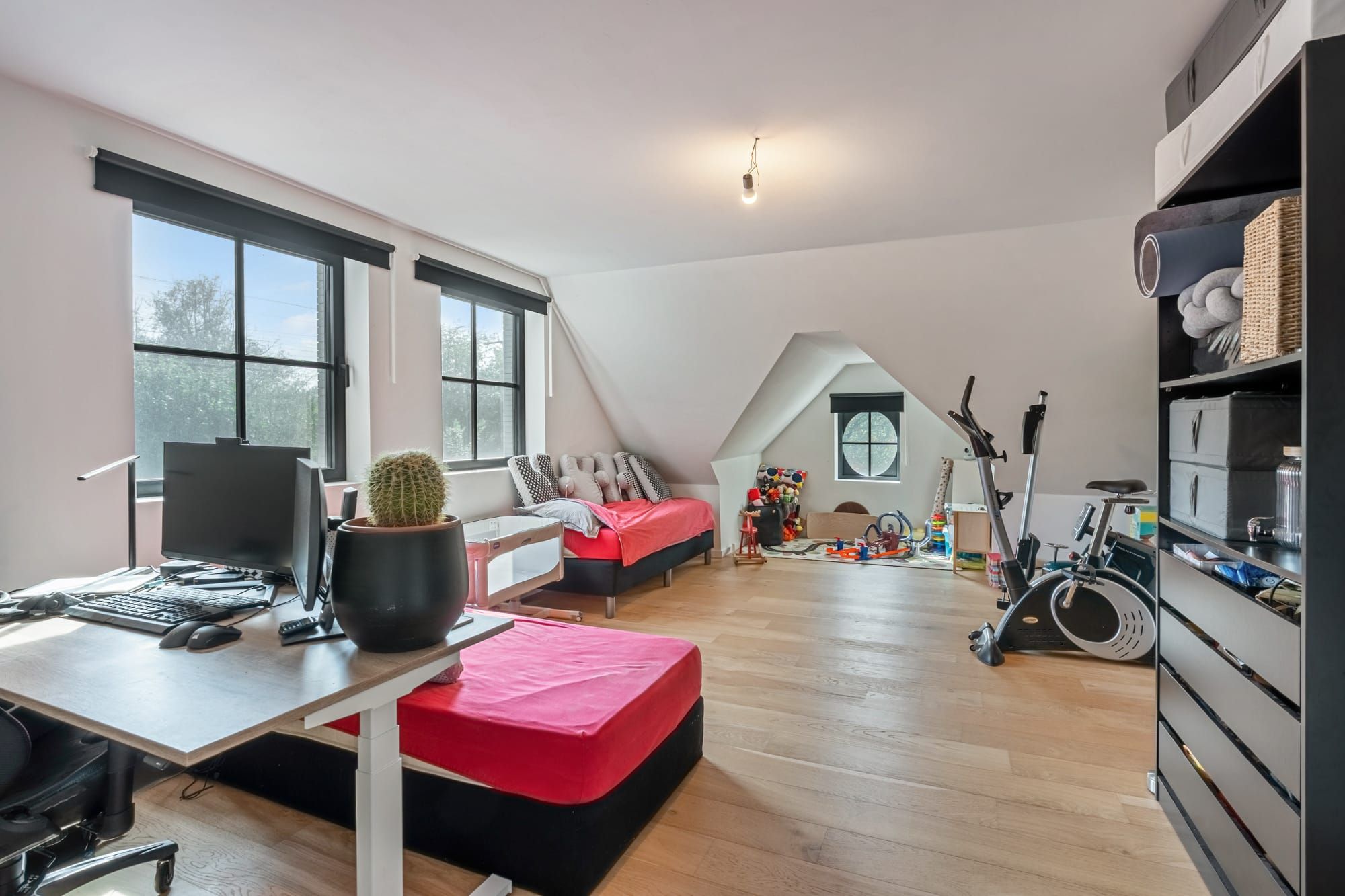 Exclusieve nieuwbouwwoning met verfijnde afwerking en ruime tuin! foto 21