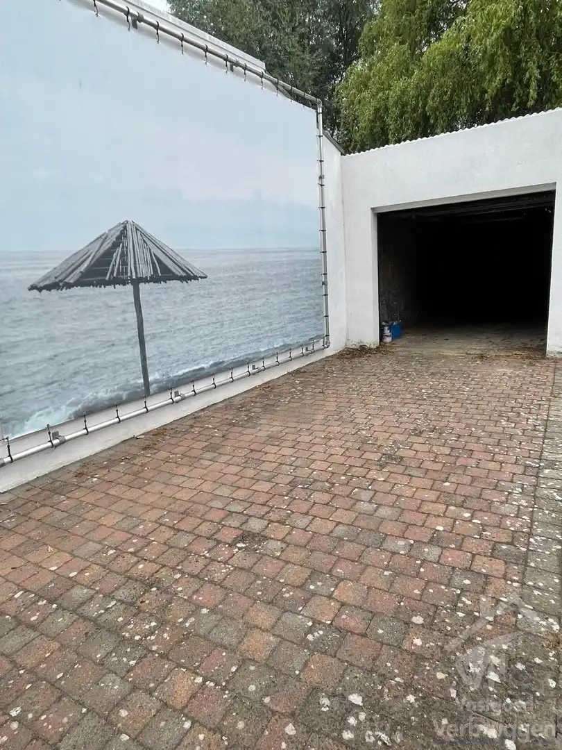 Gerenoveerde woning met garage op lijfrente foto 8