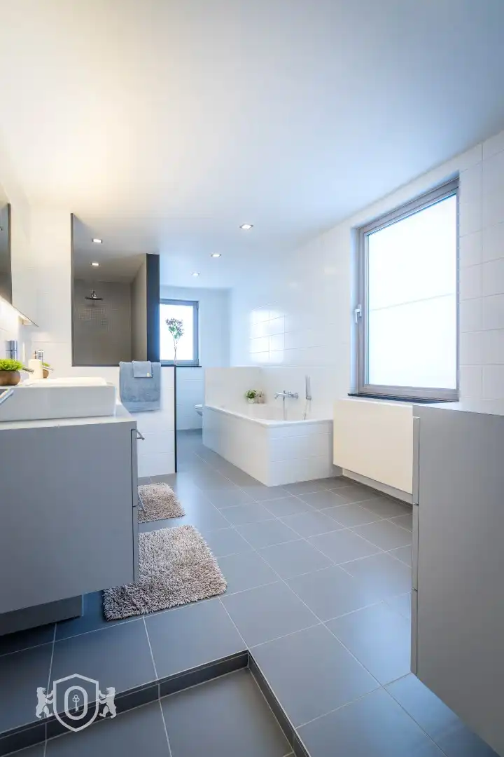 Instapklare 3-slpkr woning met tuin foto 23