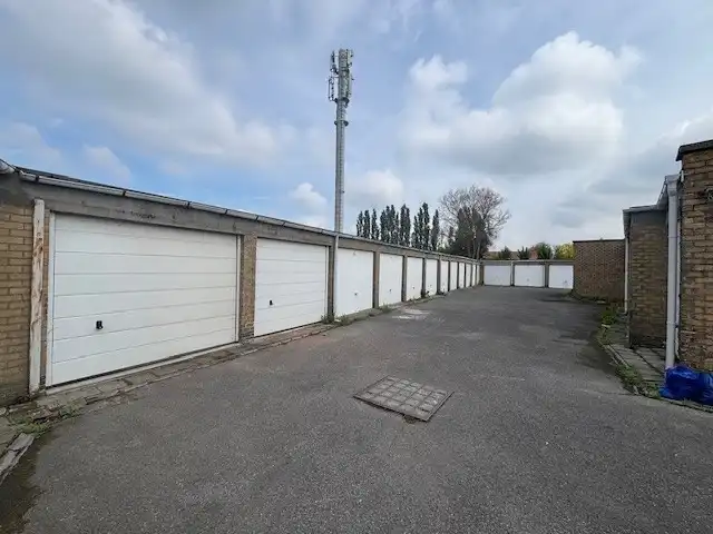 Garage te koop Brugsesteenweg 107 - 8500 Kortrijk