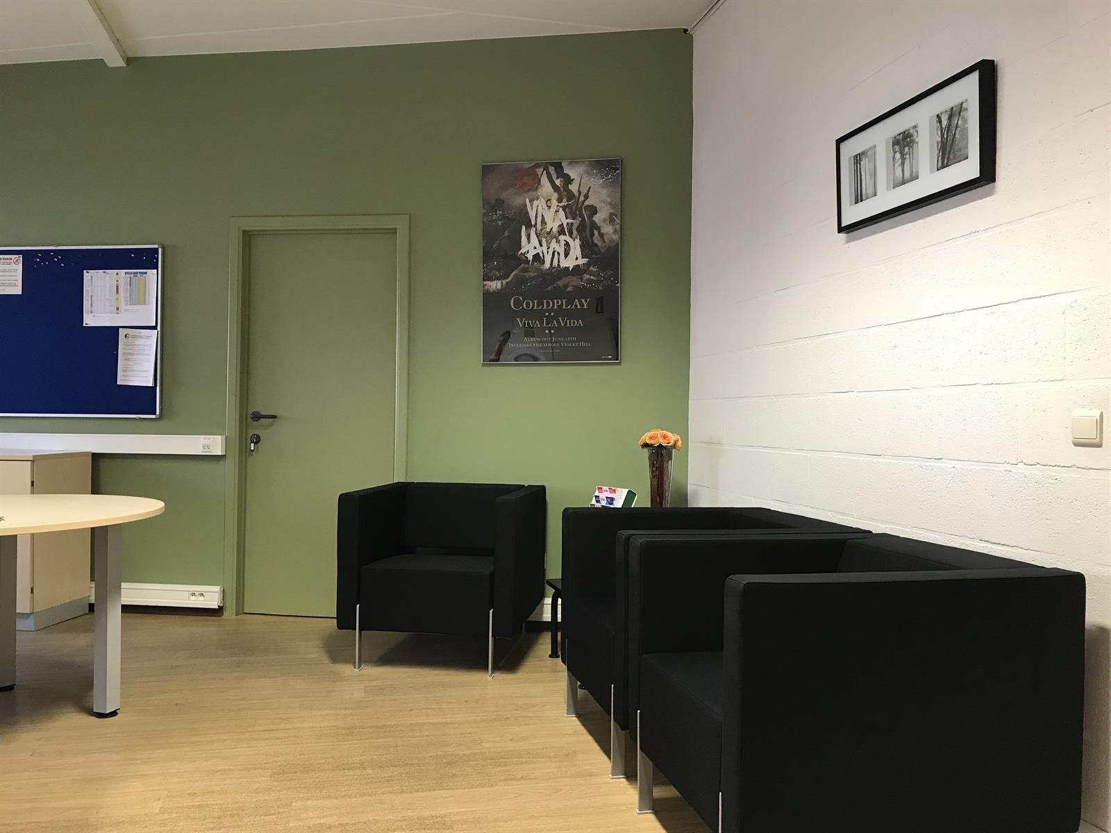 30m² opslag + 25m² kantoor foto 4