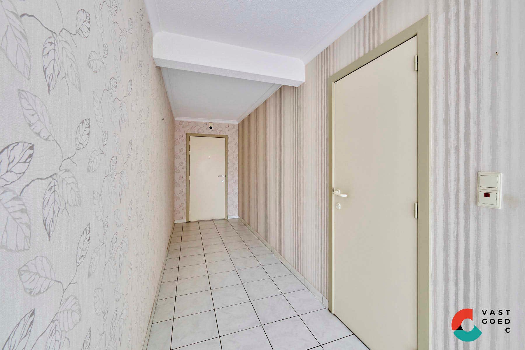 Ruim appartement met 2 slaapkamers op een toplocatie ! foto 4