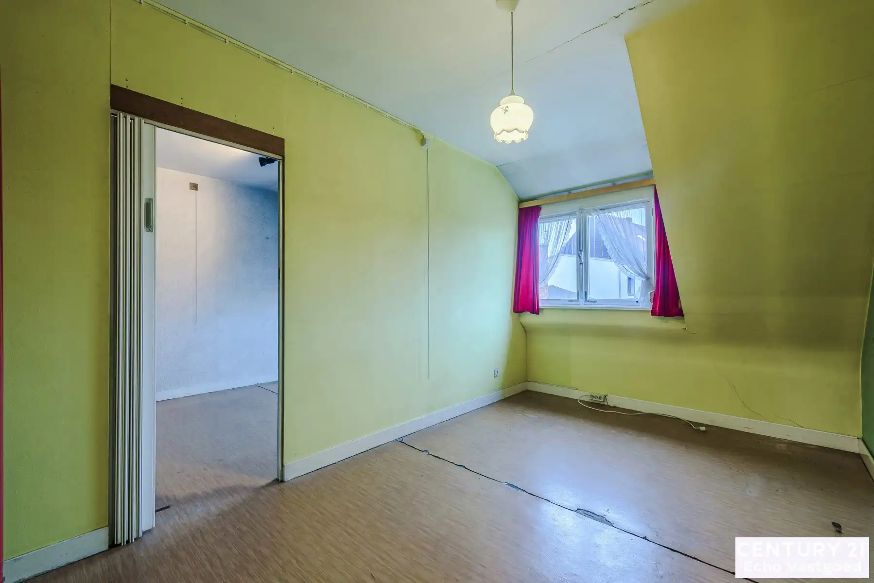 Te renoveren woning met potentieel in hartje Oud-Turnhout foto 13