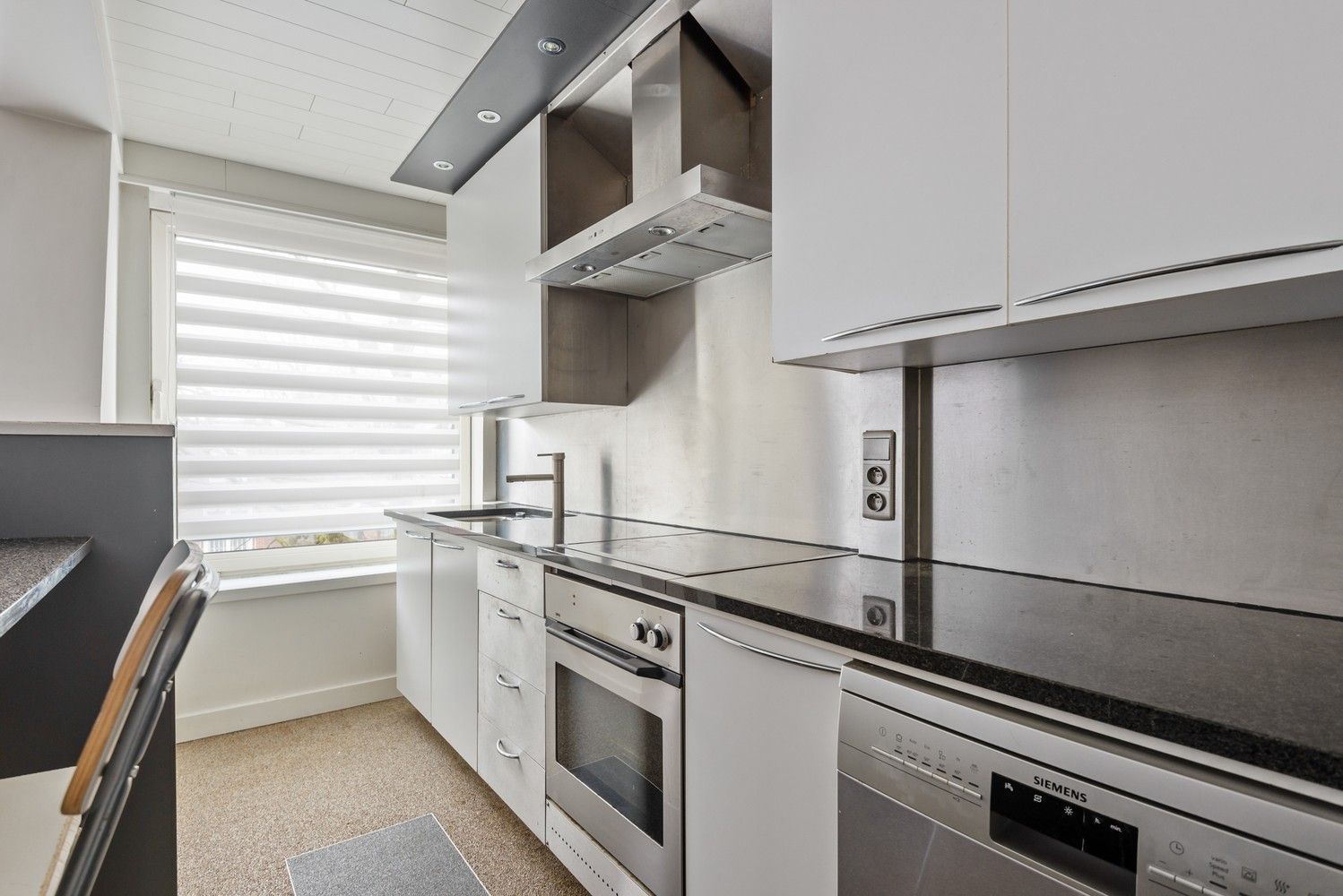 Verzorgd appartement met 2 slaapkamers in Deurne Zuid! foto 3