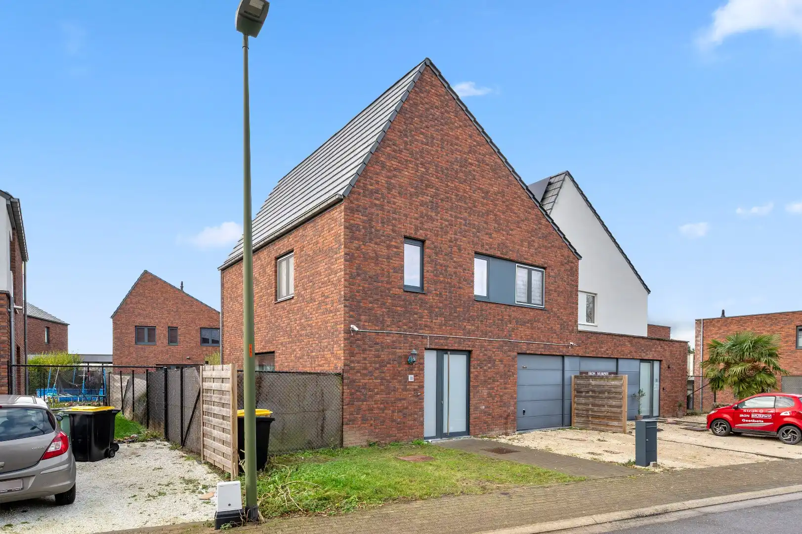 Instapklare half open bebouwing met 4 slaapkamers uit 2019 te Geetbets foto 24