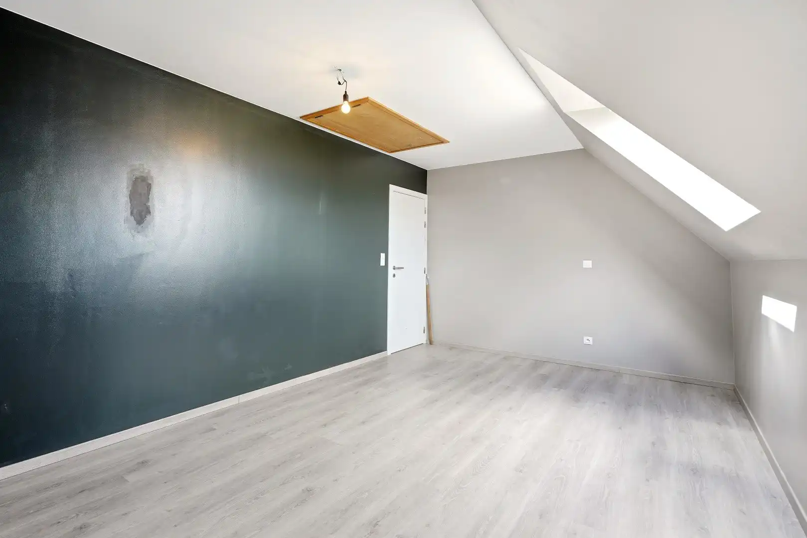 Instapklare woning met EPC B nabij centrum van Westrozebeke!  foto 26