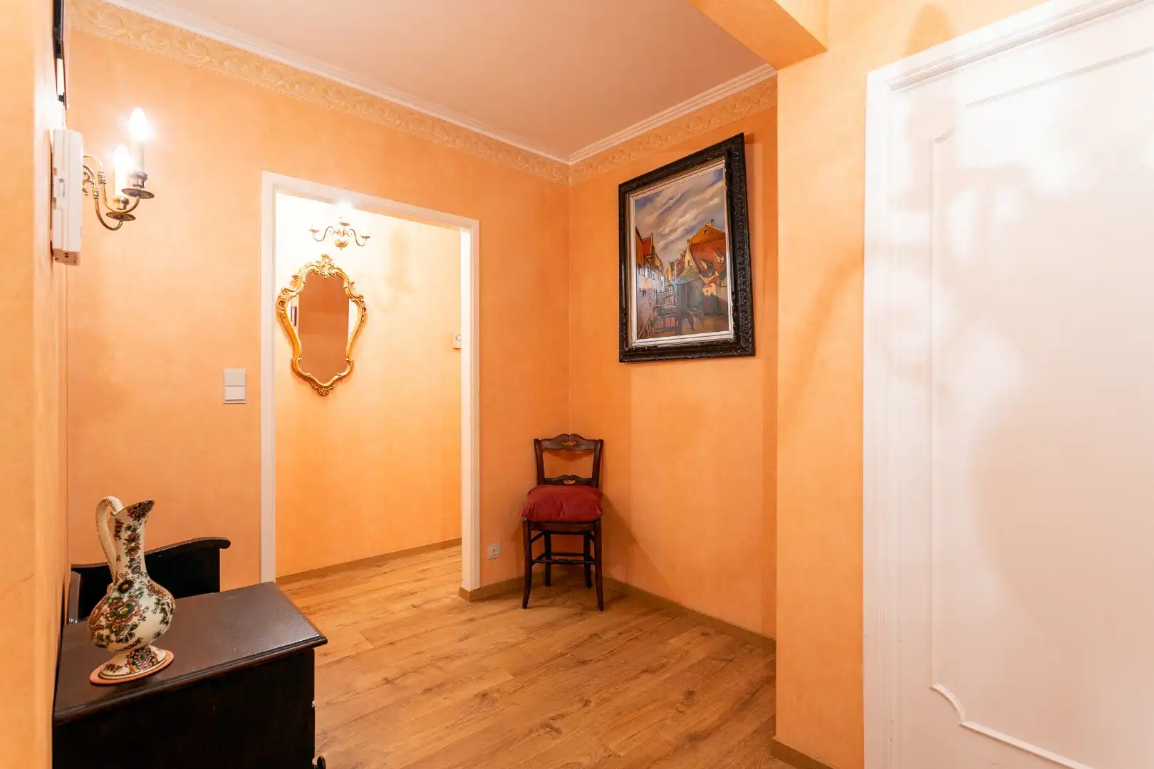Ruim app (EPC:C) met 3 slpk, terras, kelder en garage foto 9