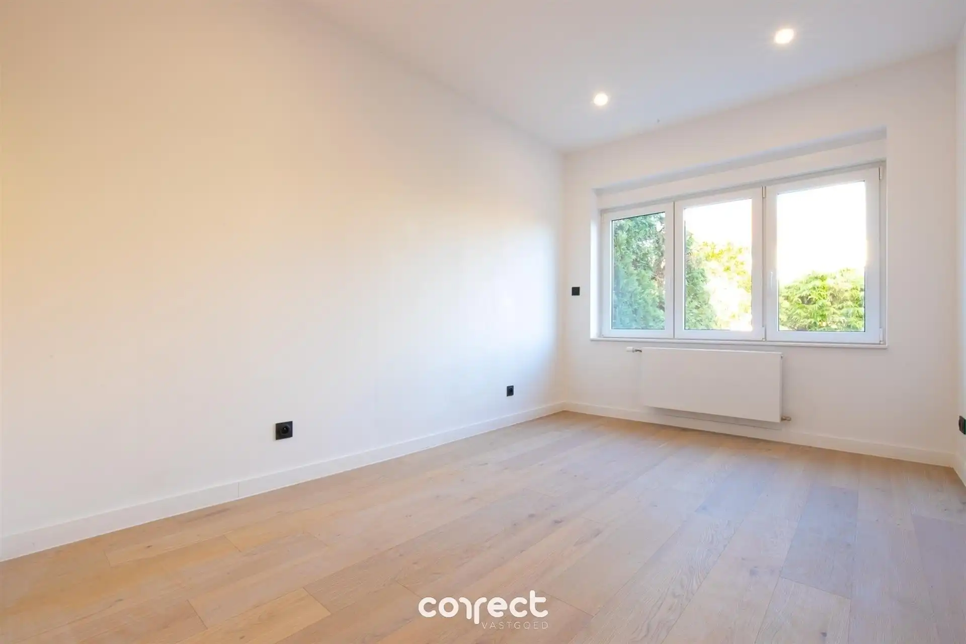 Prachtig gerenoveerde stadswoning met tuin foto 16