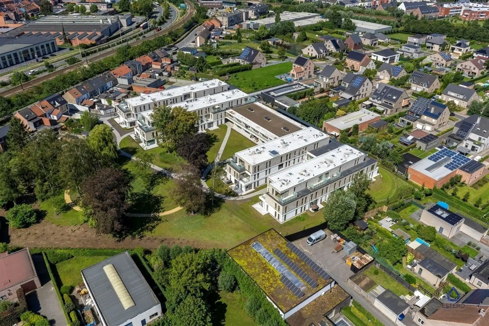 Mooi afgewerkt nieuwbouwappartement met 2 slaapkamers foto 18