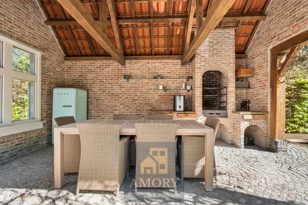 Karaktervolle villa met uitzonderlijke tuin op toplocatie! foto 17