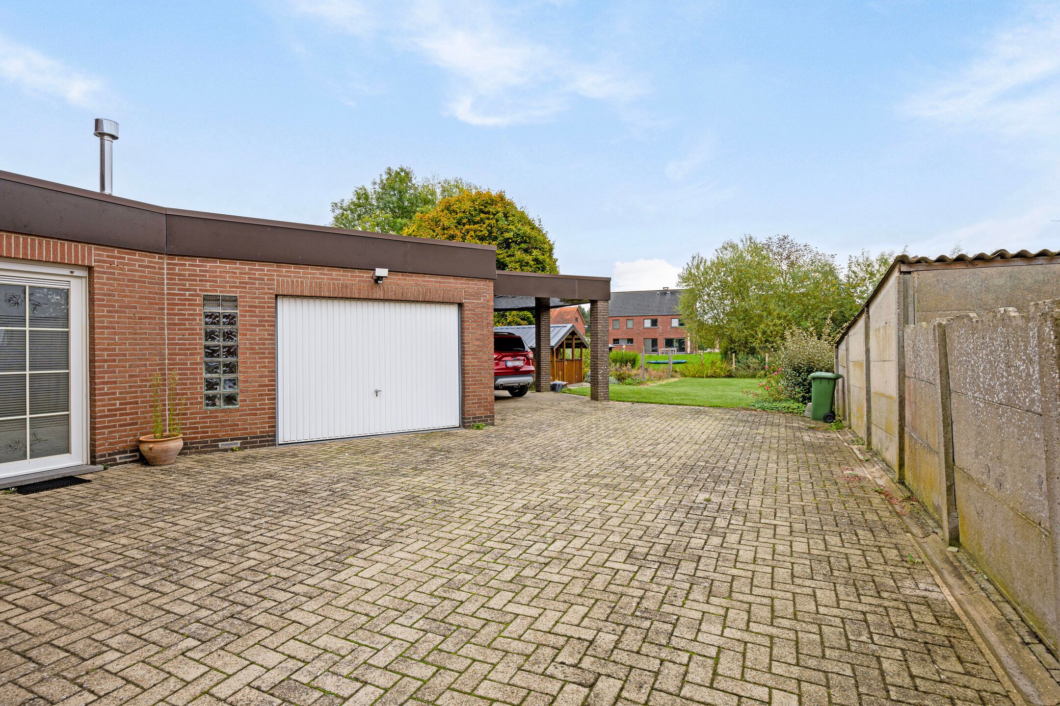 Aantrekkelijke woning met tuin en potentieel, nabij de Dorpskern foto 24