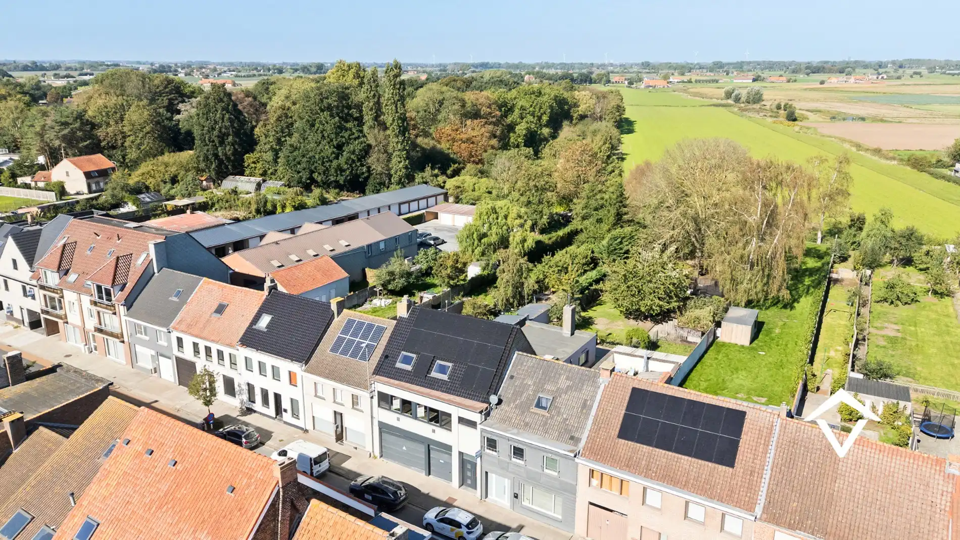 Zeer grote woning te koop in het centrum van Eernegem foto 31