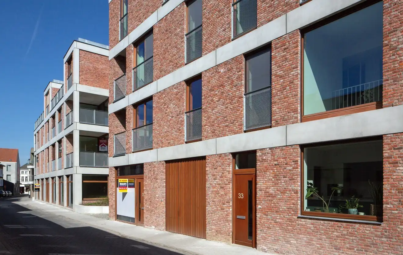 LAATSTE NIEUWBOUW COMMERCIËLE UNITS IN HET HIPPE PORTIER 51 foto 13