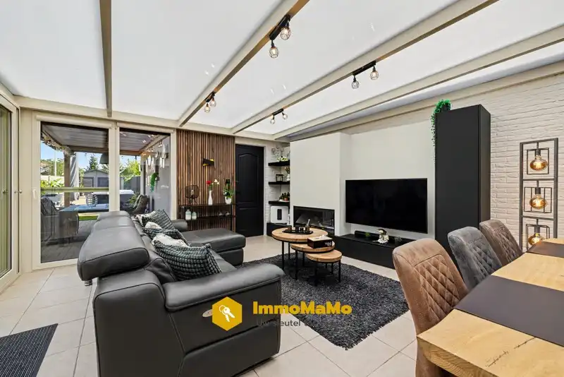 INSTAPKLARE WONING, CENTRAAL GELEGEN IN WACHTEBEKE - TE KOOP foto 6