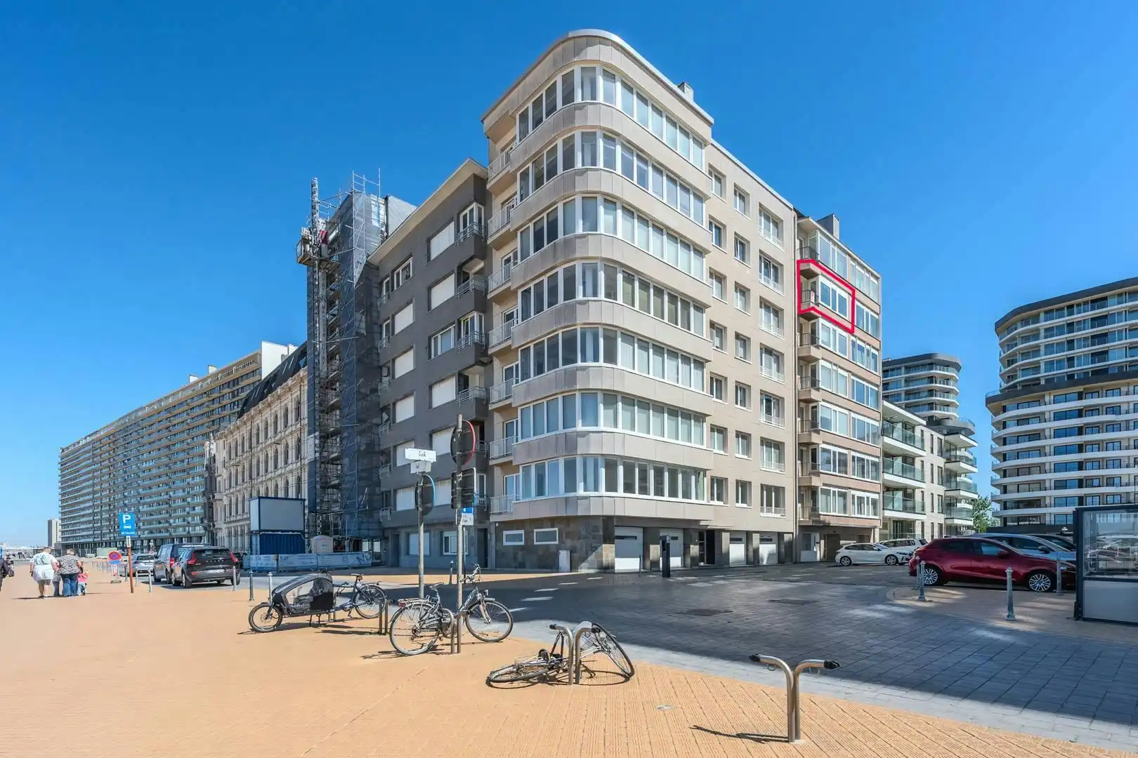 Instapklaar appartement met lateraal zeezicht te Mariakerke foto 2