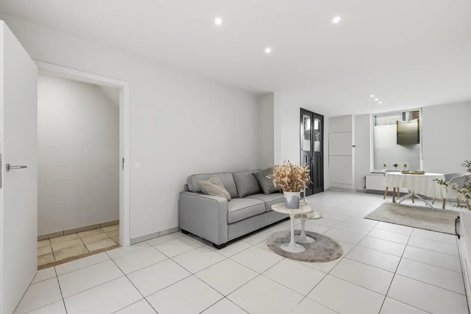 Luxueus gerenoveerde gezinswoning met uitweg, EPC B en 3 slaapkamers foto 19