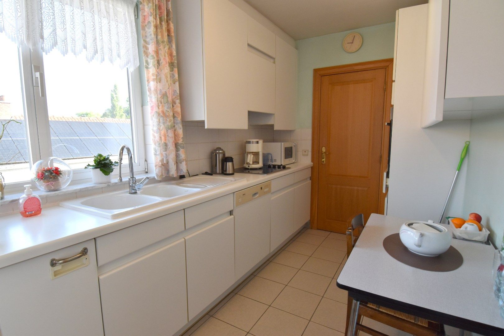 2 slaapkamer appartement in het hartje van Gullegem foto 5
