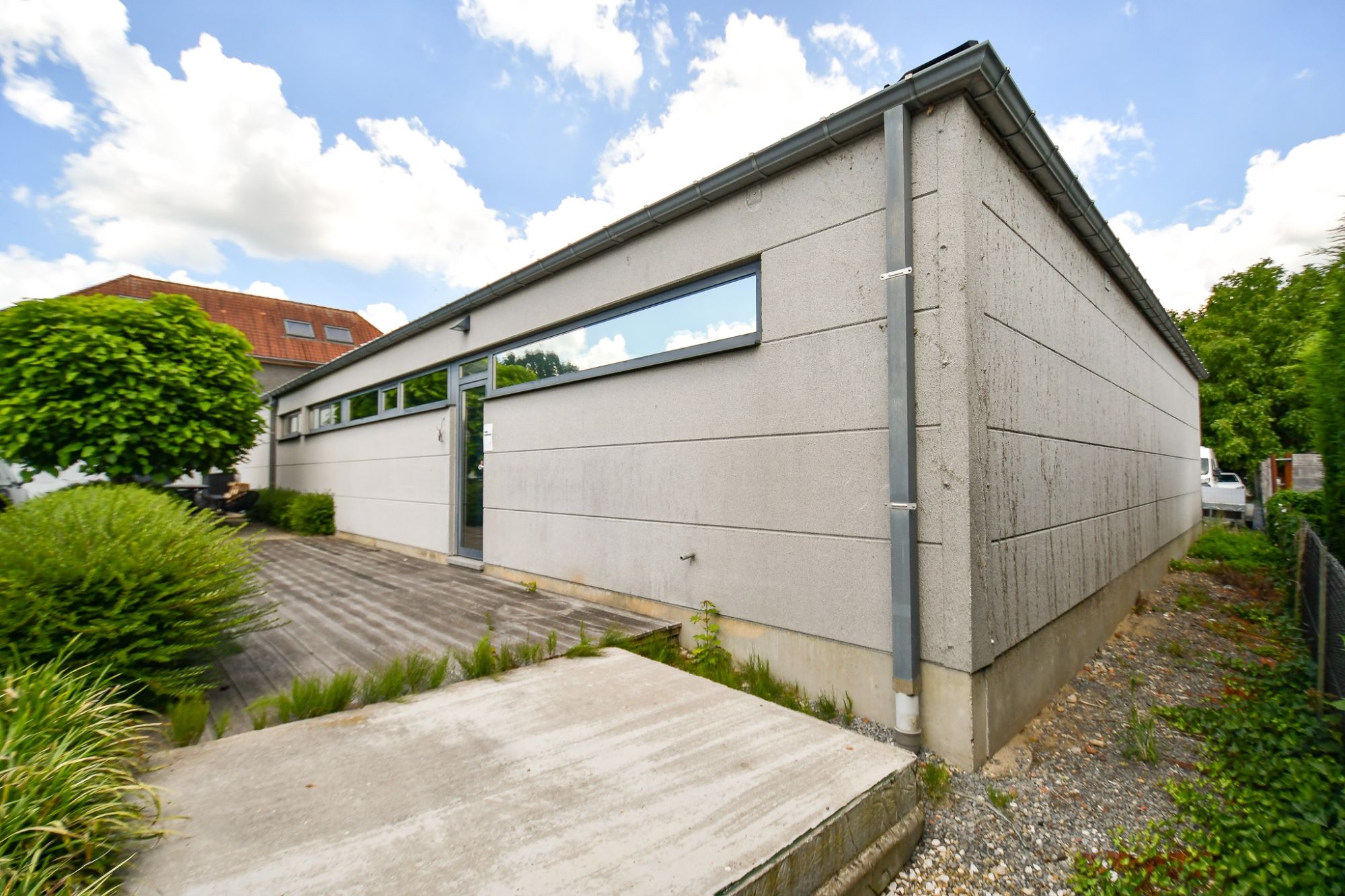 BEDRIJFSGEBOUW met PRIVE PARKING (min.15 wagens) - 11 KANTOORRUIMTES - BRUIKBARE OPP 685m² foto 28