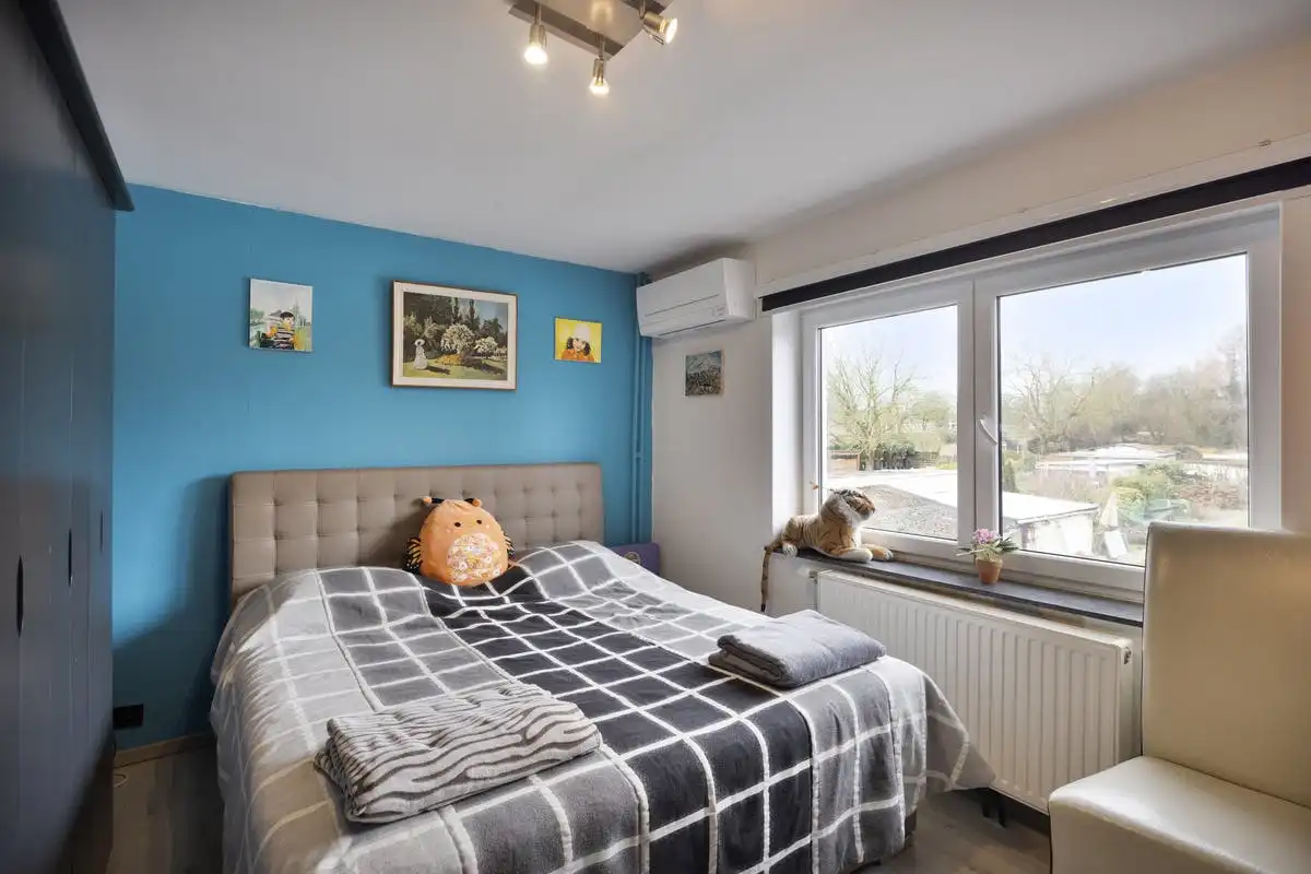 Modern halfopen huis te koop in Tongeren foto 15