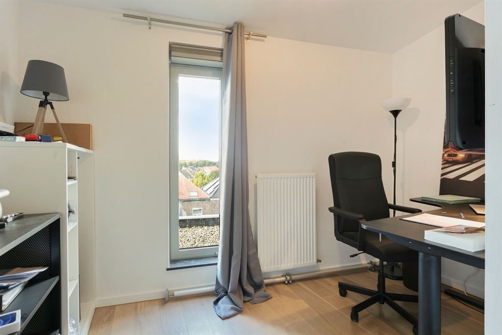 duplex met groot terras foto 9