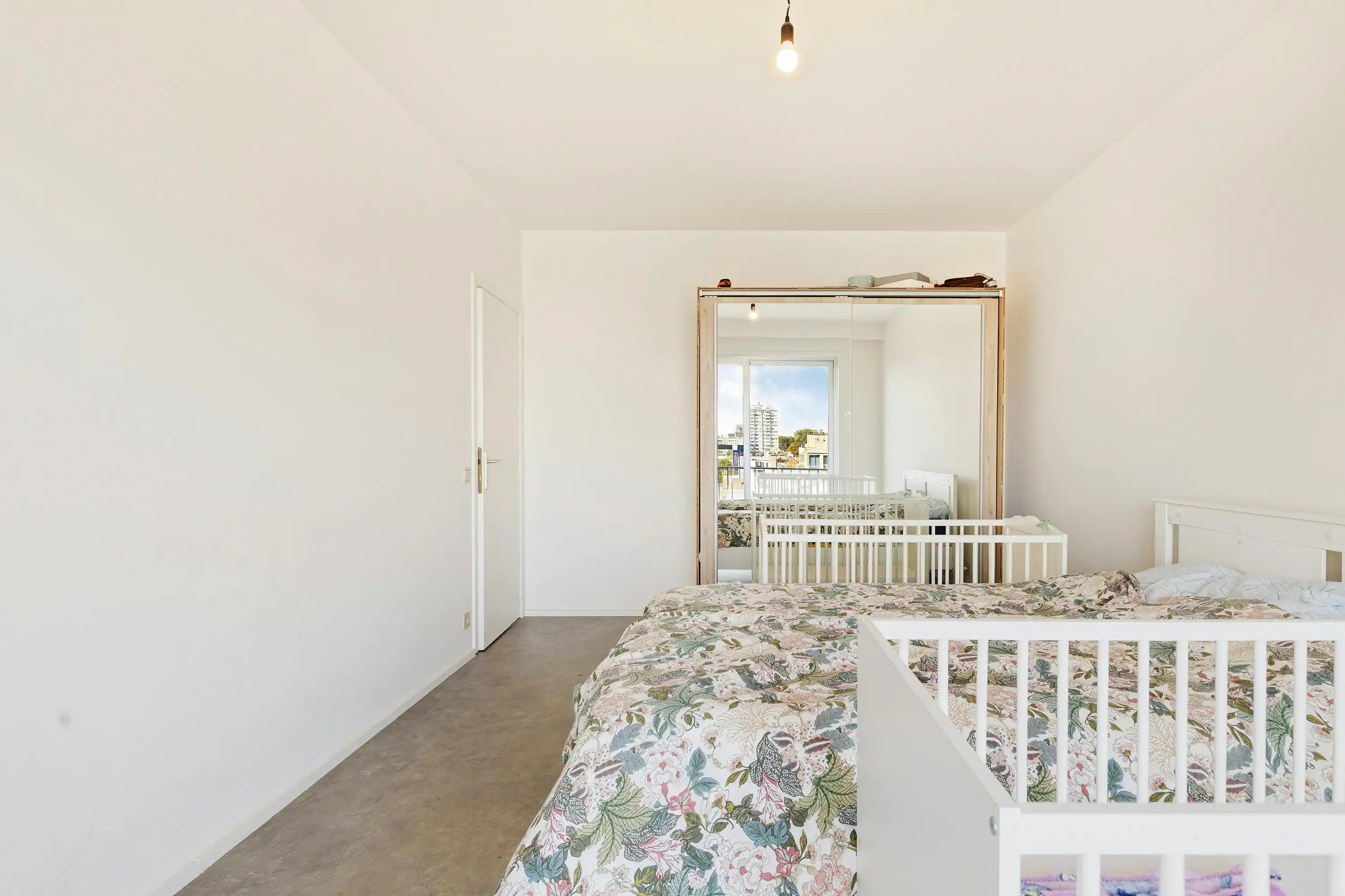 Appartement met terras te koop op het groene Linkeroever foto 16