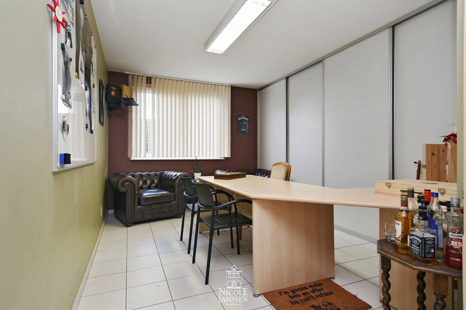 Woonst met studio en handelspand te koop foto 17