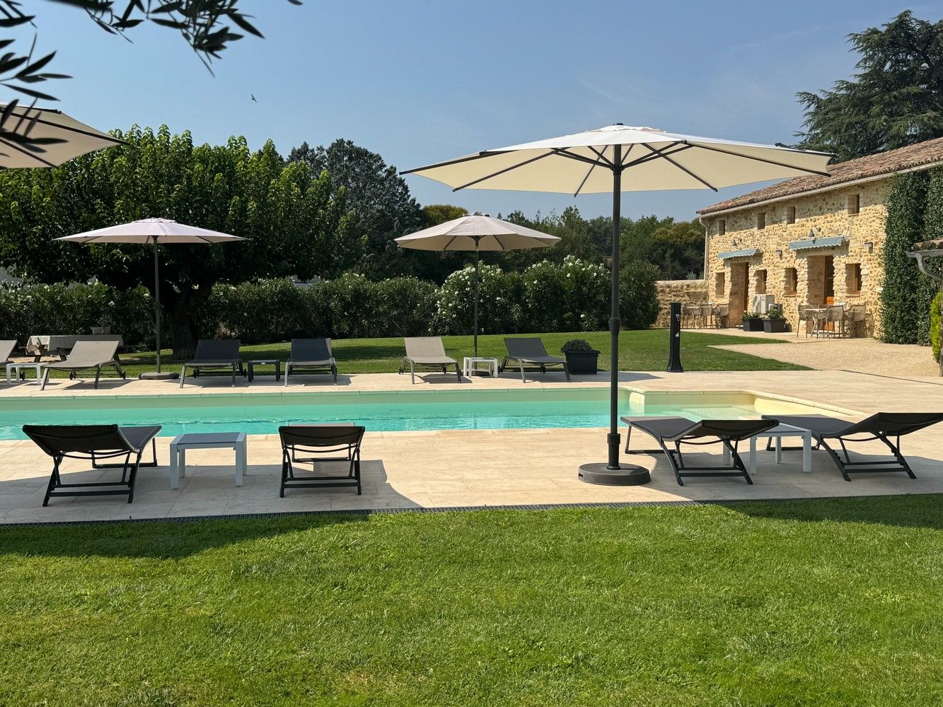 "Le Mas Des Trois Anges: authentieke 18e-eeuwse mas met luxe gîtes en verwarmd zwembad in het hart van de Provence" foto 16