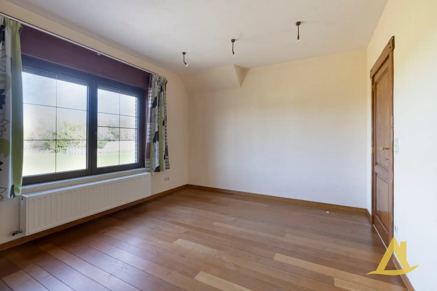 LANDELIJKE WONING IN EEN RUSTIG STRAATJE TE BEKKEVOORT! foto 26